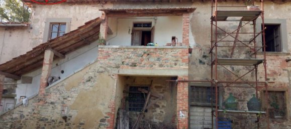 Studio in Laterina Pergine Valdarno, Italy No. 226583 15