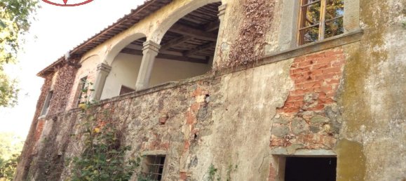 Studio in Laterina Pergine Valdarno, Italy No. 226583 2