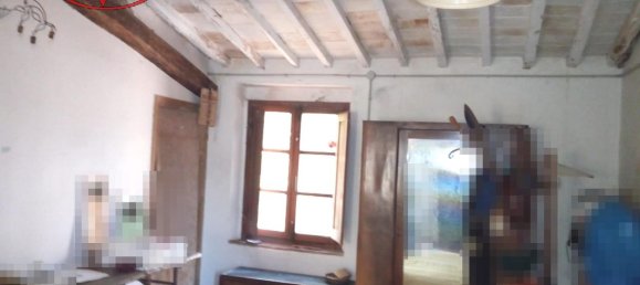 Studio in Laterina Pergine Valdarno, Italy No. 226583 17