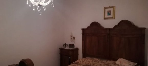 Дом с 12 комнатами в Визоне, Италия № 143221 3