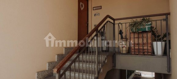 3 bedrooms Apartment in Moncalieri, Italy No. 266099 2
