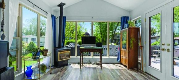 2 bedrooms House in Selkirk, Canada No. 794 9