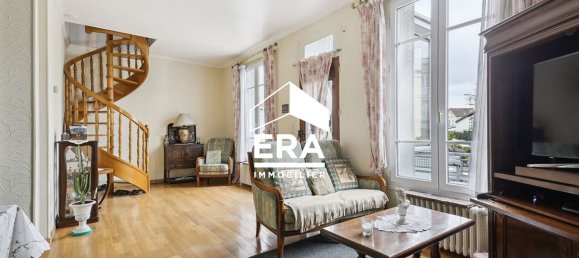 3 bedrooms House in Colombes, France No. 189201 5