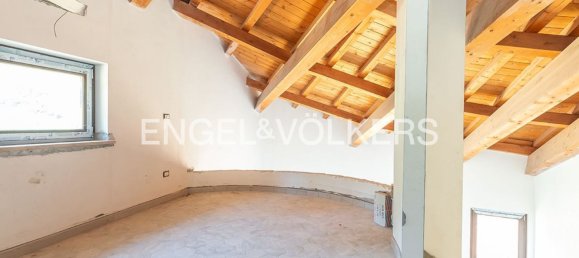 6-Zimmer Villa in Monte Porzio Catone, Italy, Nr. 125663 11