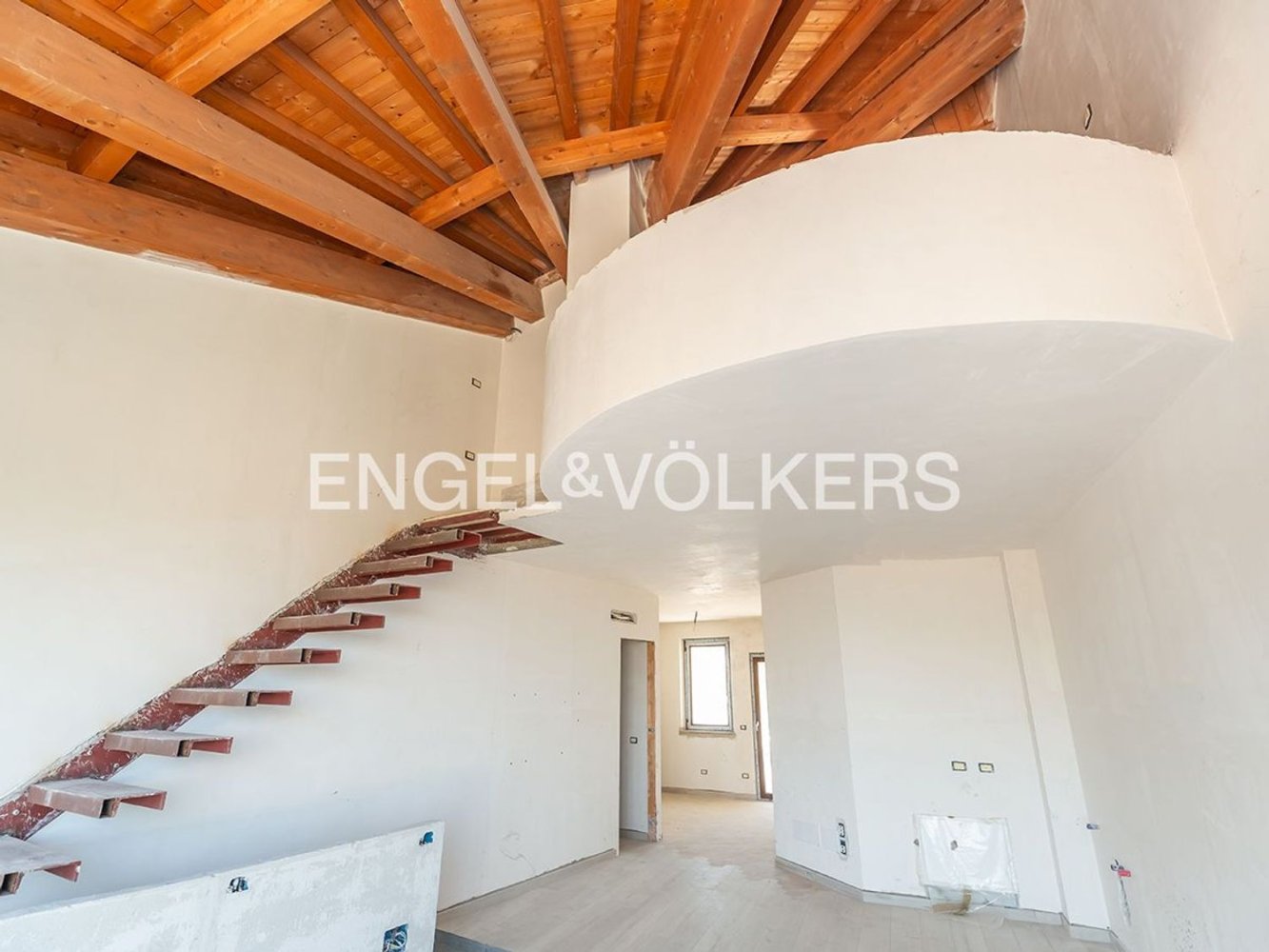 6-Zimmer Villa in Monte Porzio Catone, Italy, Nr. 125663