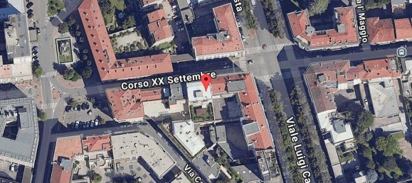 5 bedrooms Apartment in Busto Arsizio, Italy No. 283515 2