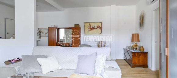 2 rooms Apartment in Bergamo, Italy No. 275022 5