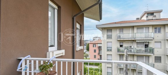 2 rooms Apartment in Bergamo, Italy No. 275022 18