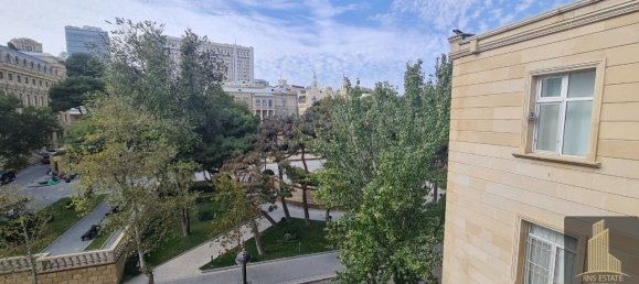 Apartamento de 2 dormitorios en Sabail, Azerbaijan No. 2347 22