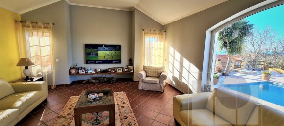 3 bedrooms House in Colares, Portugal No. 49614 26