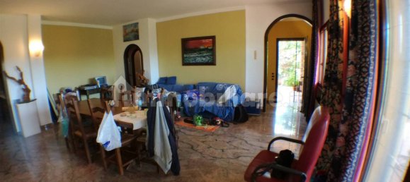 3 Schlafzimmer Haus in Gavorrano, Italy, Nr. 146515 18