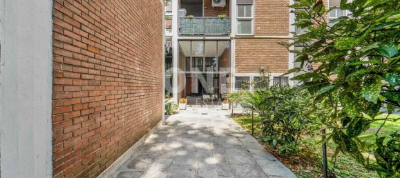 Квартира с 3 комнатами в Монца, Италия № 314708 47