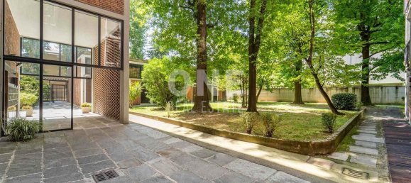 Квартира с 3 комнатами в Монца, Италия № 314708 50