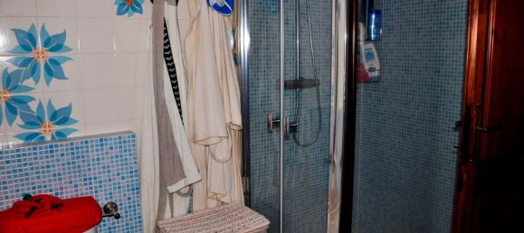 5 rooms Villa in Carrara, Italy No. 166653 24