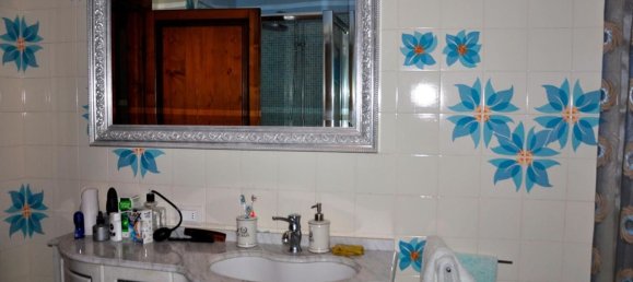 5 rooms Villa in Carrara, Italy No. 166653 28