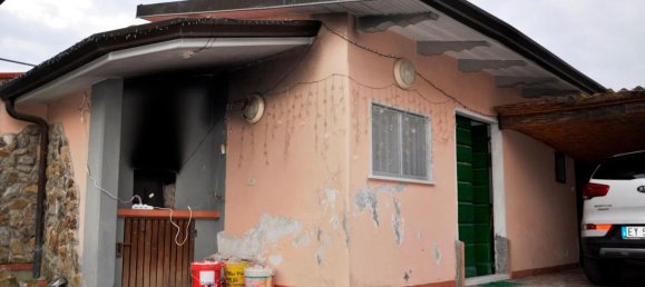 5 rooms Villa in Carrara, Italy No. 166653 47