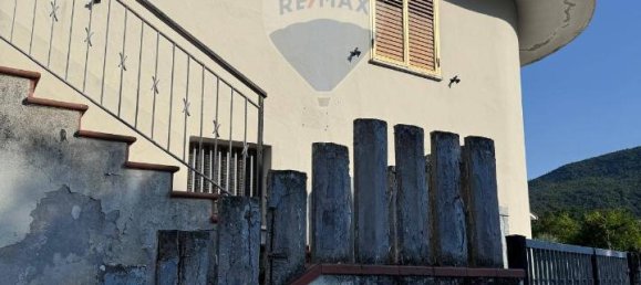 Дом с 5 комнатами в Сант Андреа дель Гарильяно, Италия № 165898 2