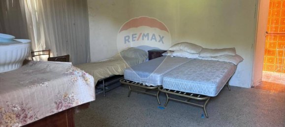 Дом с 5 комнатами в Сант Андреа дель Гарильяно, Италия № 165898 6