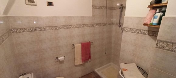 8 rooms Apartment in Sarzana, Italy No. 105884 24