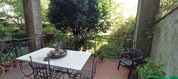 8 rooms Apartment in Sarzana, Italy No. 105884 27