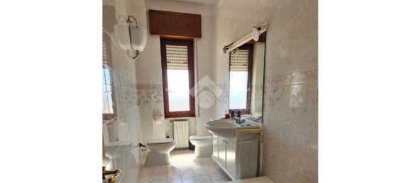 4 bedrooms Apartment in Torremaggiore, Italy No. 326422 16