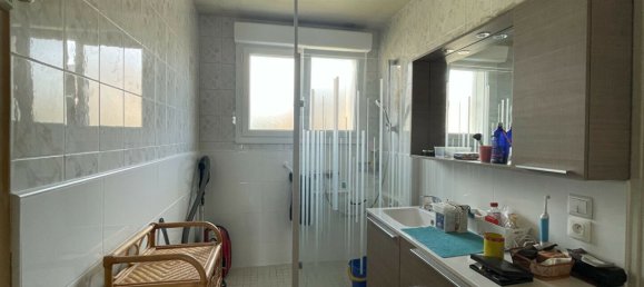 3 chambres Maison à Sarthe, France No. 357883 11