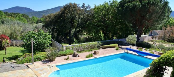 4 غرف نوم فيلا في Le Plan-de-la-Tour, France رقم 914 29