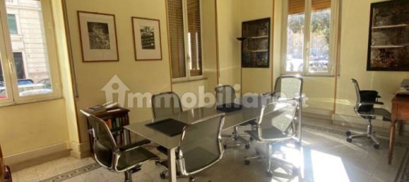 7 bedrooms Apartment in Rome, Italy No. 202725 5