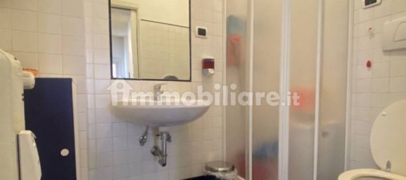 7 bedrooms Apartment in Rome, Italy No. 202725 10