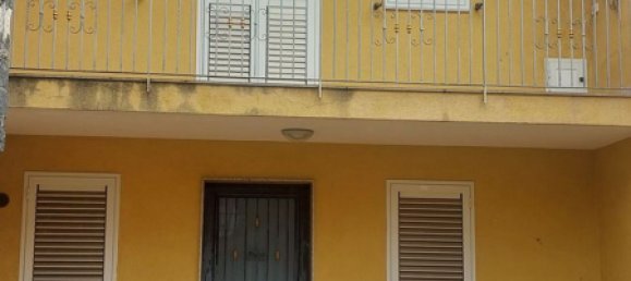 Casa de 4 habitaciónes en Paternò, Italy No. 45200 2