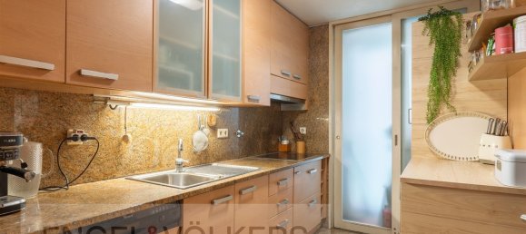 3 bedrooms Apartment in Porto, Portugal No. 127669 3