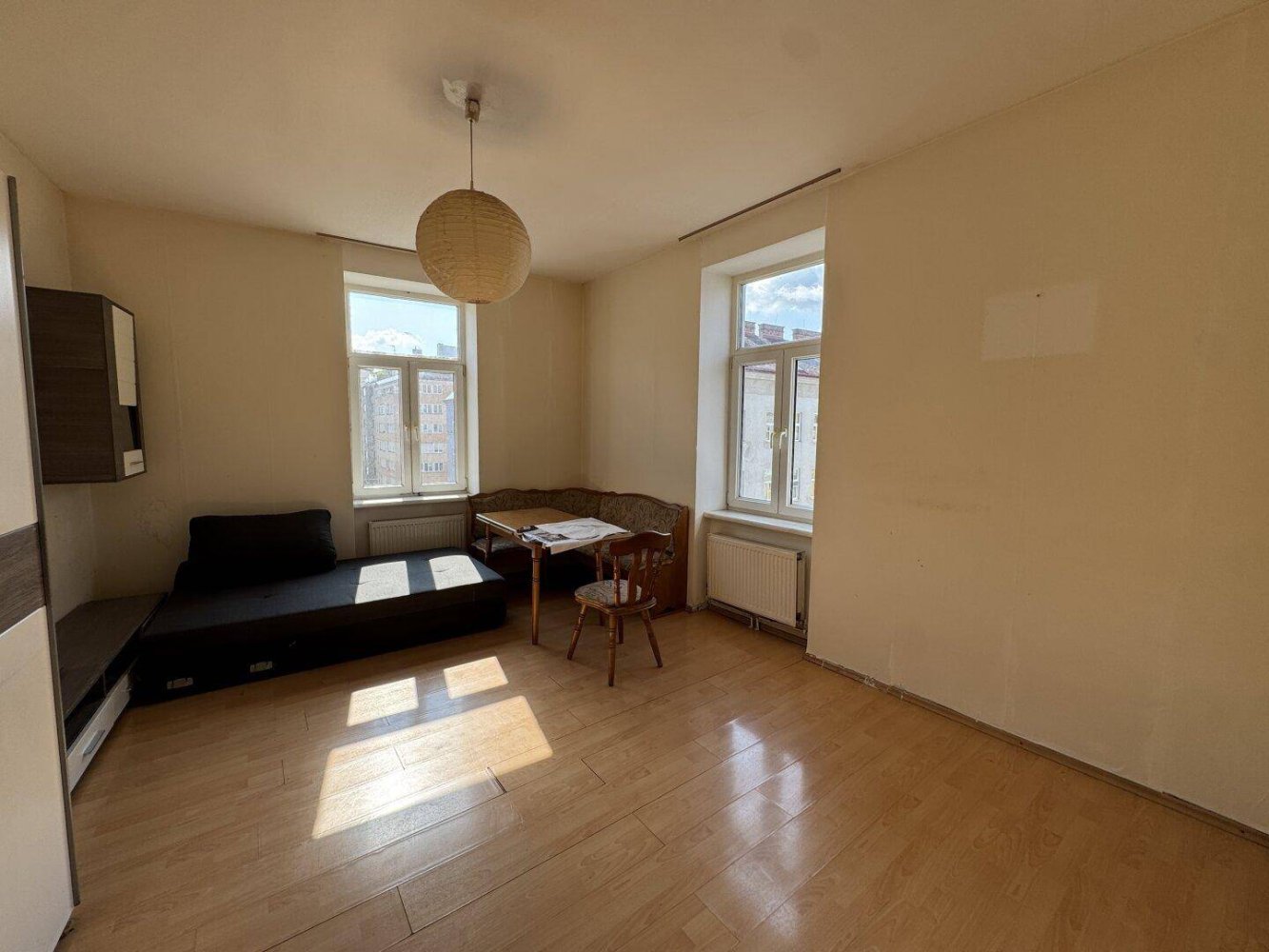 2 rooms Apartment in Favoriten, Austria No. 199544