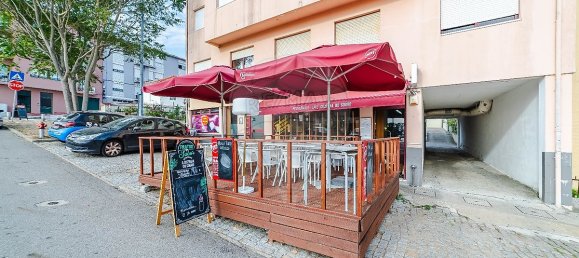 Propiedad comercial en Vila Nova de Gaia, Portugal 79 m² No. 15557 2