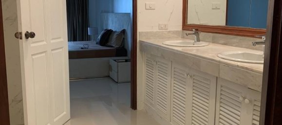 2 bedrooms Condo in Pattaya, Thailand No. 3823 3