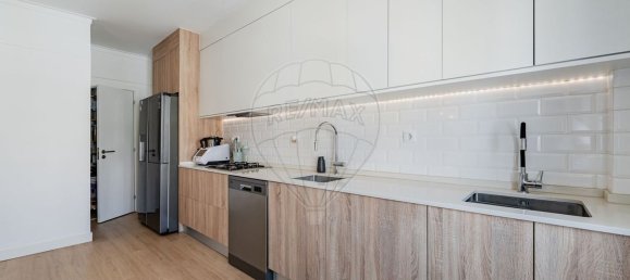 2 bedrooms Apartment in Corroios, Portugal No. 246813 17