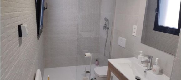 2 Schlafzimmer Wohnung in Alicante, Spain, Nr. 177335 10