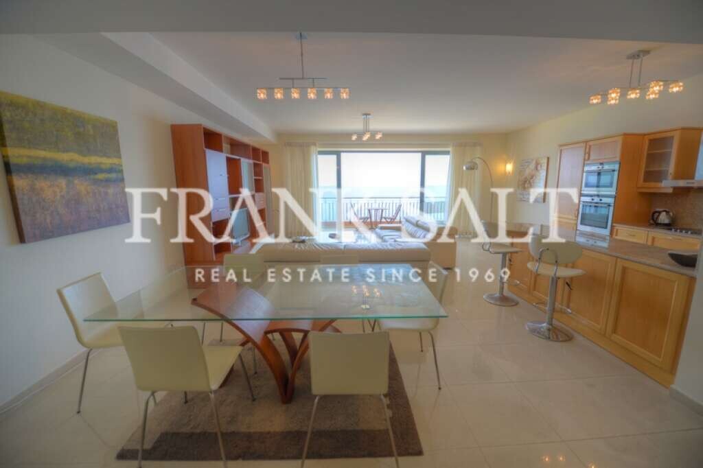 3 bedrooms Apartment in Sliema, Malta No. 6475