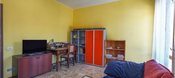 2 bedrooms Apartment in Curno, Italy No. 289513 2