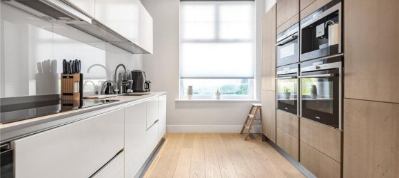 3 bedrooms Apartment in Barnet, United Kingdom No. 6620 25