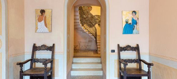  Castillos de 3 habitaciónes en Belgirate, Italy No. 77741 6