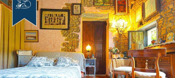 3 rooms Apartment in Florence, Italy No. 100398 16