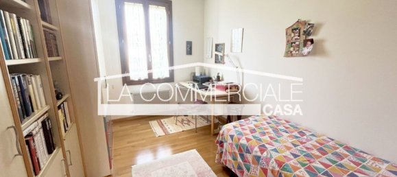 Casa de 5 divisões em Mogliano Veneto, Italy N.º 306895 4