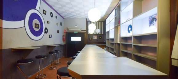 Commercial property in Alicante, Spain No. 48019 2