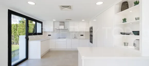 4 غرف نوم فيلا في Marbella, Spain رقم 187727 3