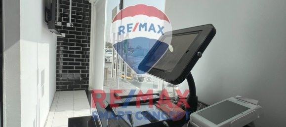 Magasin à Khalifa City, UAE 53m² No. 21755 7