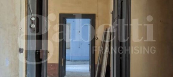 4-Zimmer Haus in Oristano, Italy, Nr. 270074 6