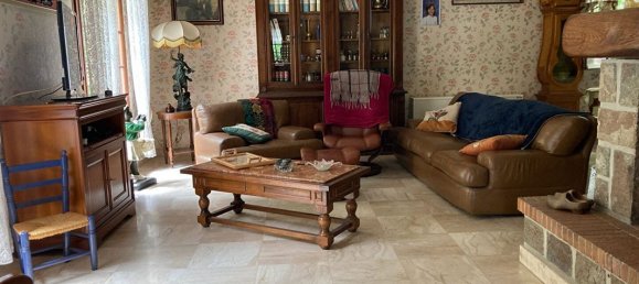 Casa de 5 dormitorios en Mayenne, France No. 363440 15