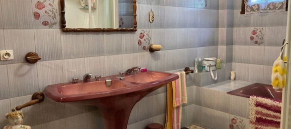 Casa de 5 dormitorios en Mayenne, France No. 363440 3