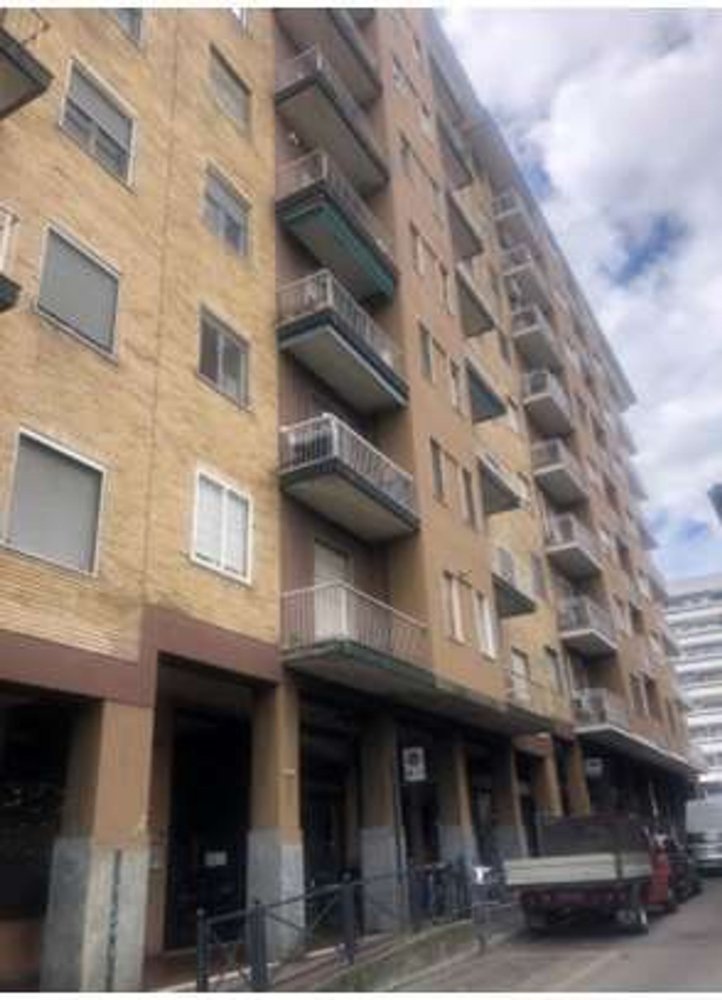 Квартира с 2 комнатами в Треццано суль Навильо, Италия № 291507