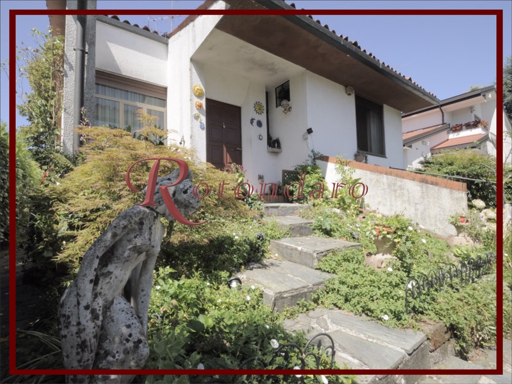 4-Zimmer Wohnung in Milan, Italy, Nr. 249701